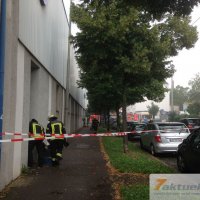 Brand mit sehr starker Rauchentwicklung in leerstehender Fabrikhalle (S-Feuerbach)